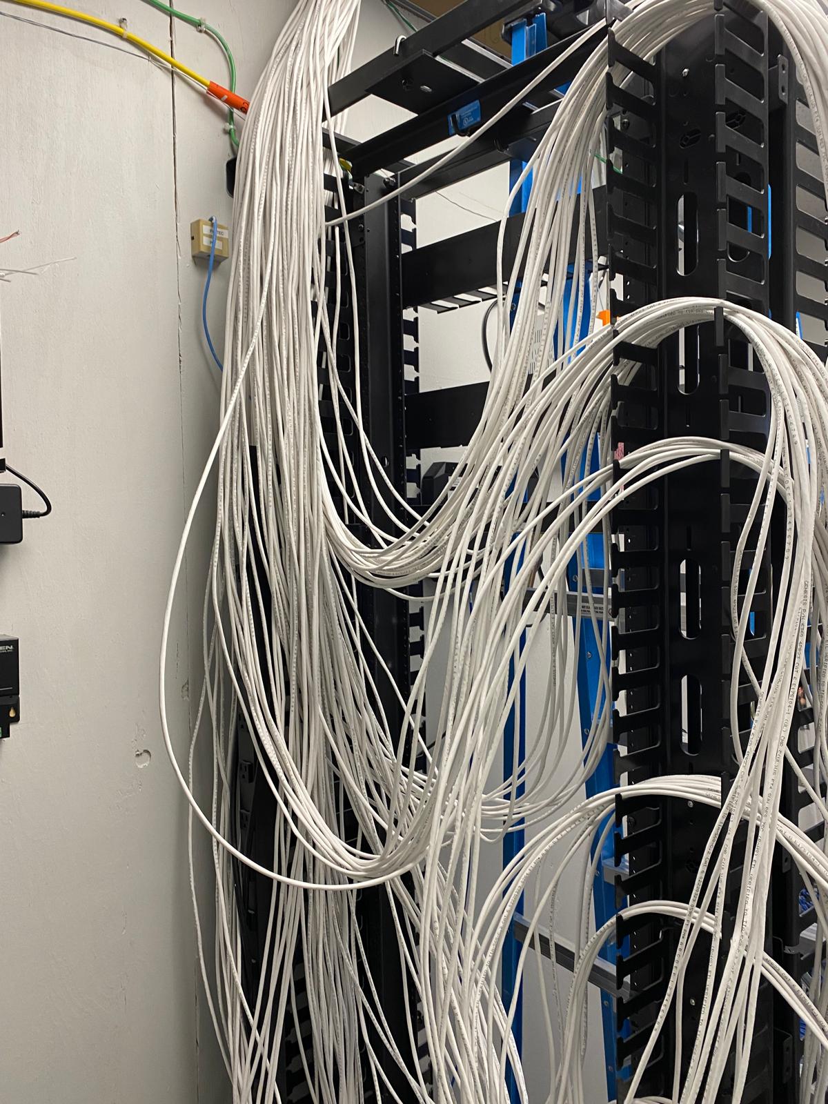 Data Center Structured Cabling